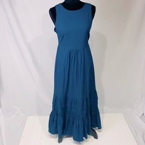 Universal Thread Maxi in Blue Size Small